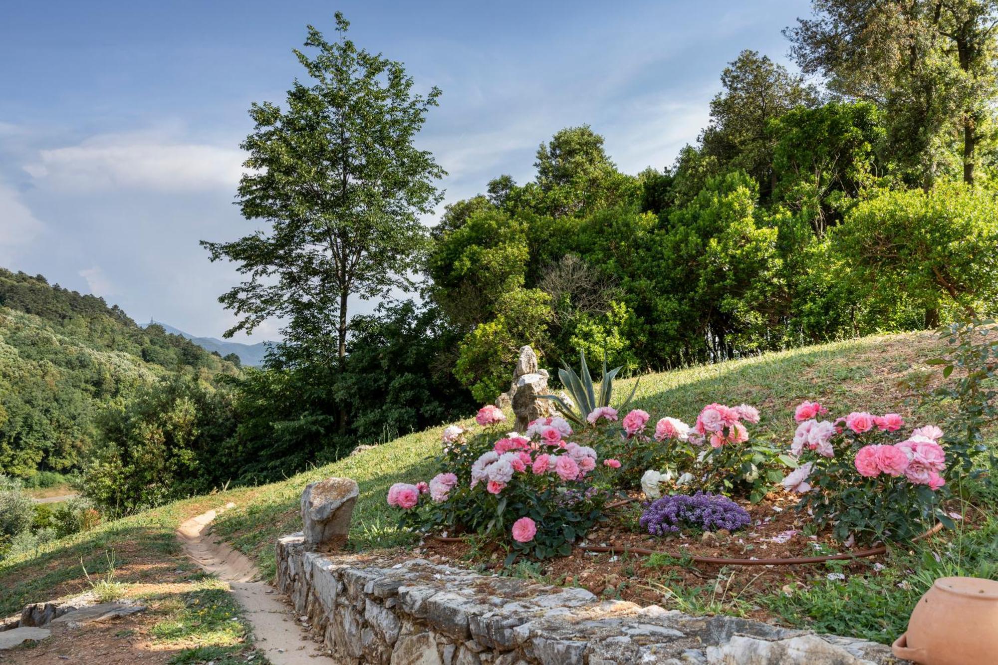Holiday Prato Verde Chiatri Экстерьер фото
