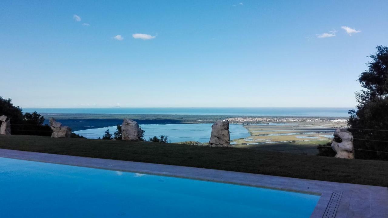 Holiday Prato Verde Chiatri Экстерьер фото